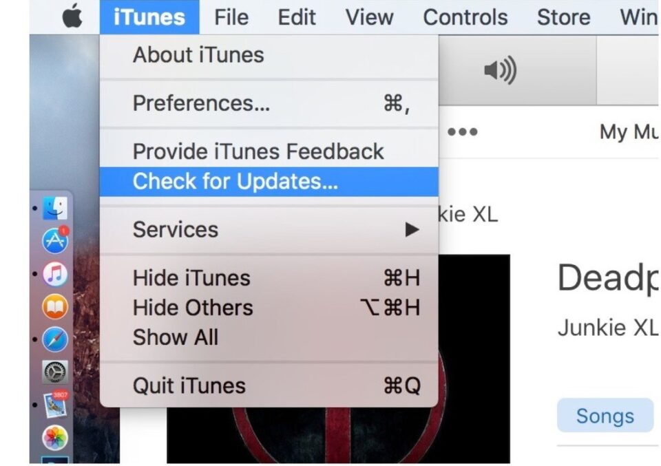 Upgrade-layanan-iTunes-yang-ada-di-dalam-perangkat-komputer-dengan-mengklik-bilah-menu-Apple